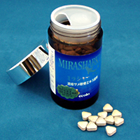 複合・濃縮サメ軟骨エキス錠剤「ミラシャークル」　瓶入り６０ｇ　約２４０粒入り